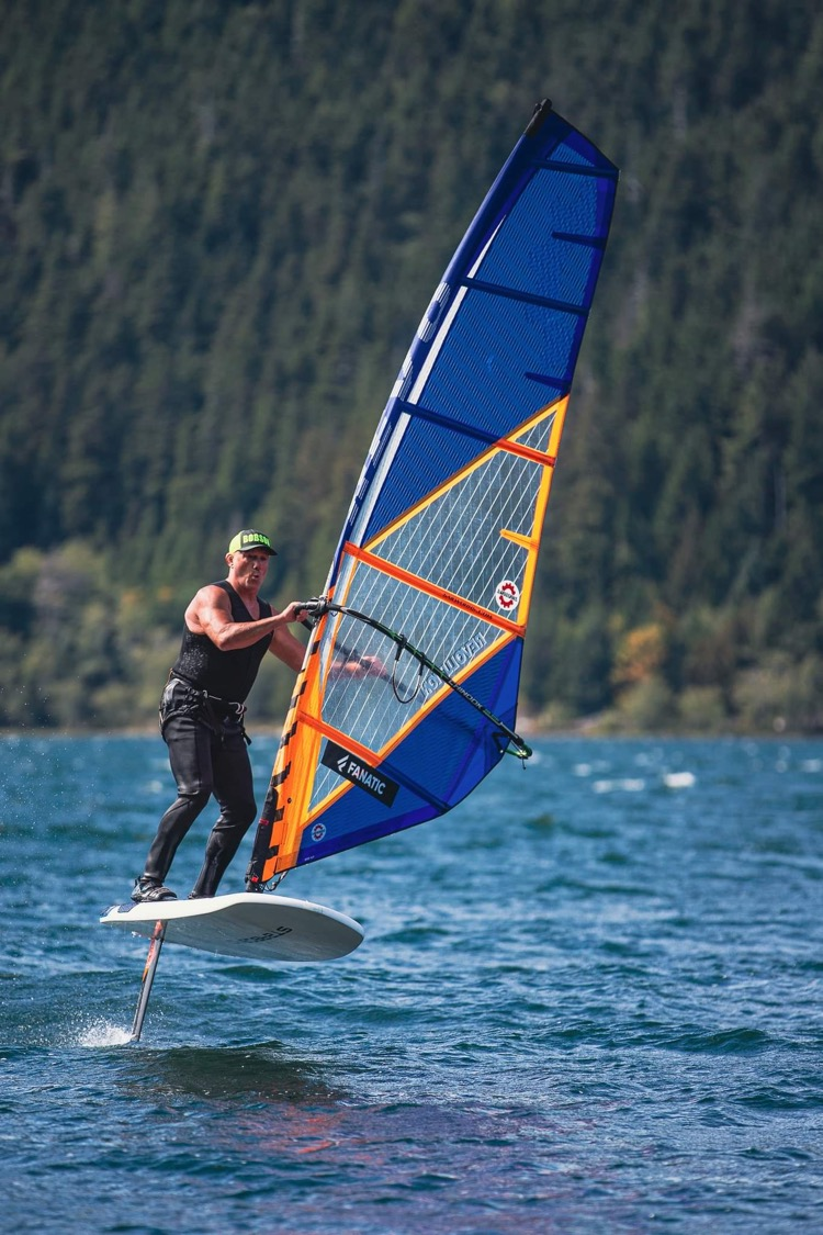 Foiling Facial Expressions
