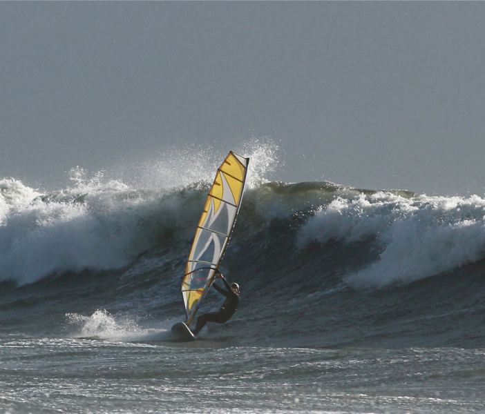 Cropped photo of Keen on the monster set wave.
