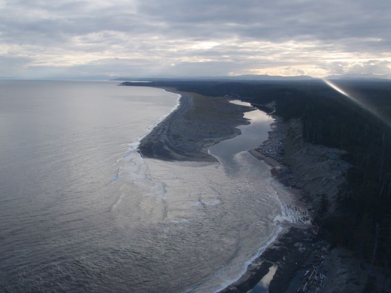 Mouth of Tlell River - Skidegate Channel background
Nice sand beach here.
