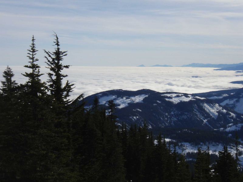 Mt Wash, (Tues)day 1, the rest of the world in fog
