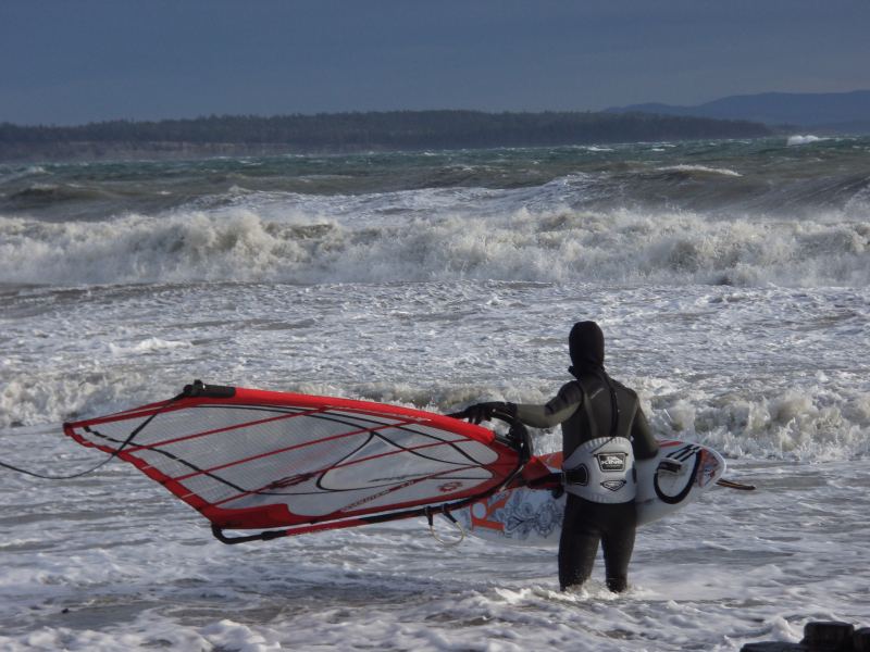 Charging the waves
Gusting over 40 knots,only a few brave hearts challenging the waves.0 degrees in the wind chill.
