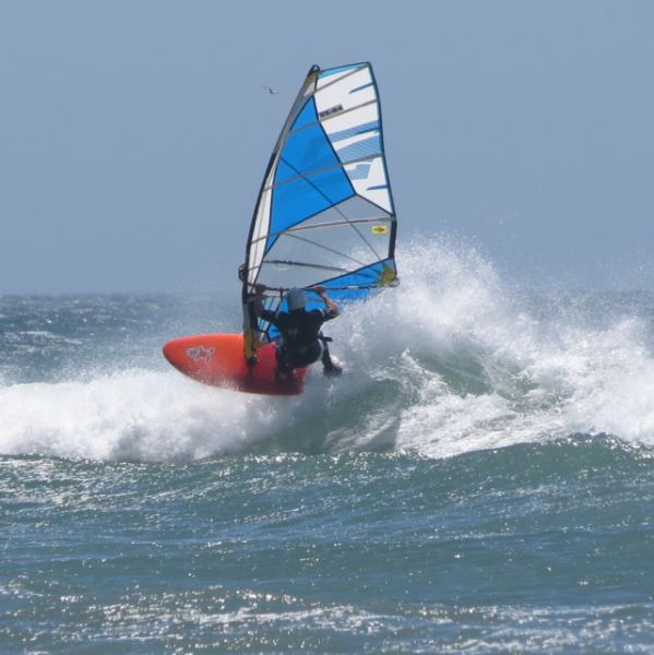 Buckets NorCal style (Redbaron de la Long Beach at Crescent City)
