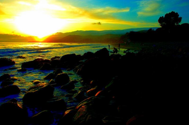 El Capitan playa, California
20 miles from Santa Barbra, California
