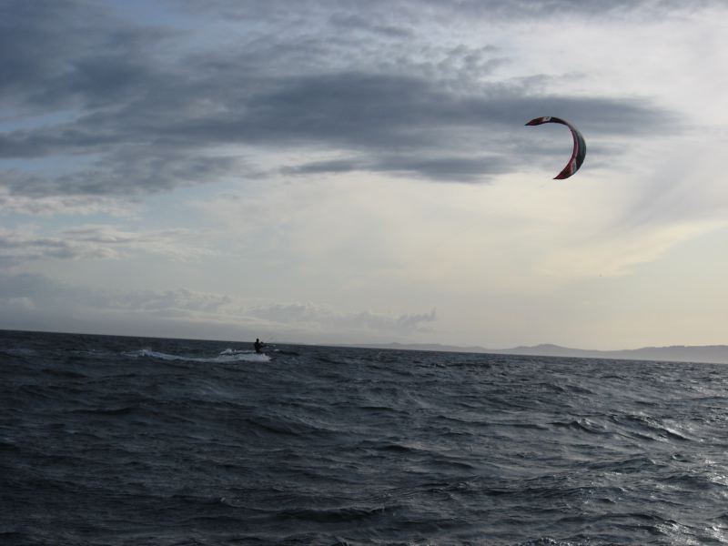 Kiteboarding_August_25_2009_045.JPG