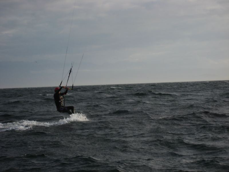 Kiteboarding_August_25_2009_056.JPG