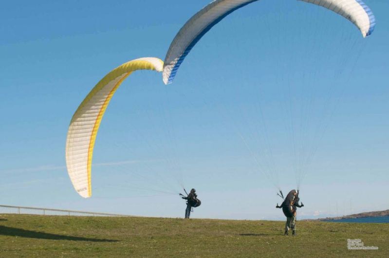 Learning to fly
Keywords: Kiteboard wind waves