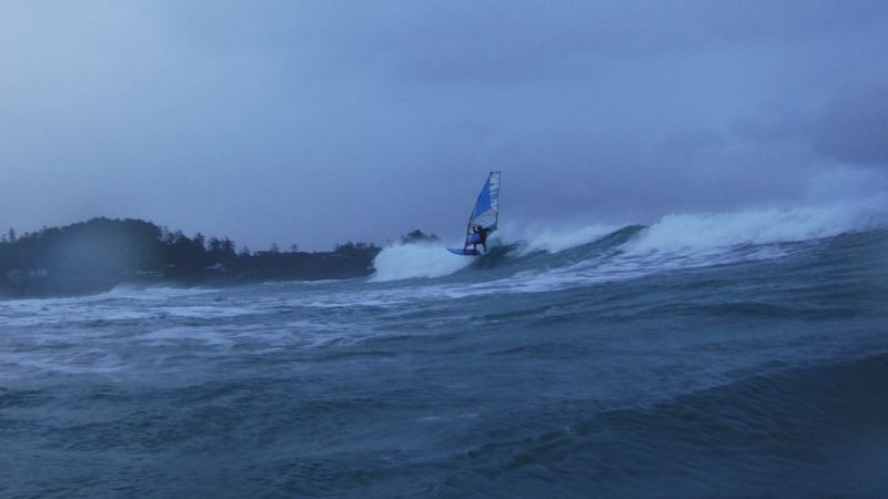 jesse at chestermans
had some fun with the fins and a camera today at chestermans. got some sick video of this but will have to shoot more to put together an edit
