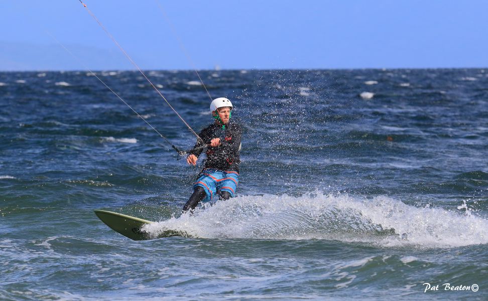 kiteboardin' 9
may 2017
