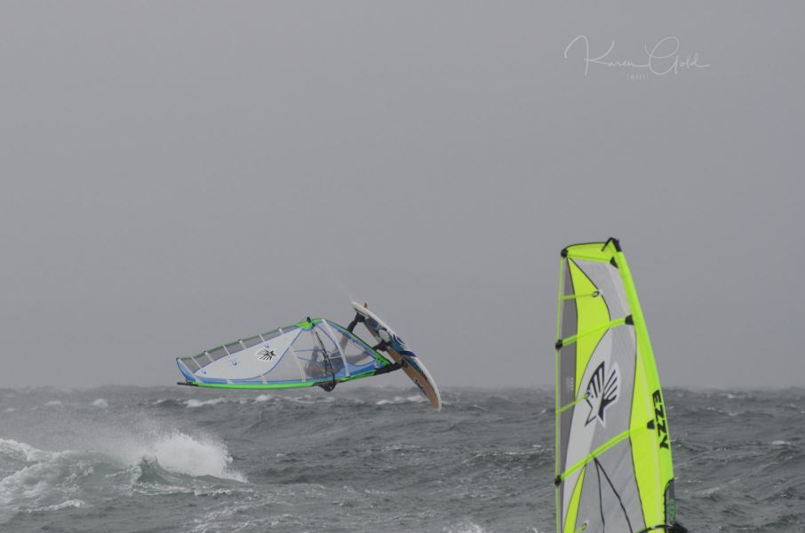 Keywords: Columbia beach goose spit kite surfing wind surfing