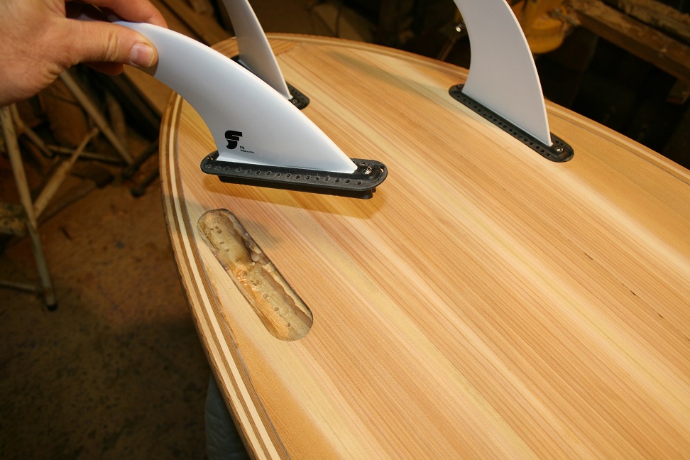 cedarboard3carbonribs3.jpg